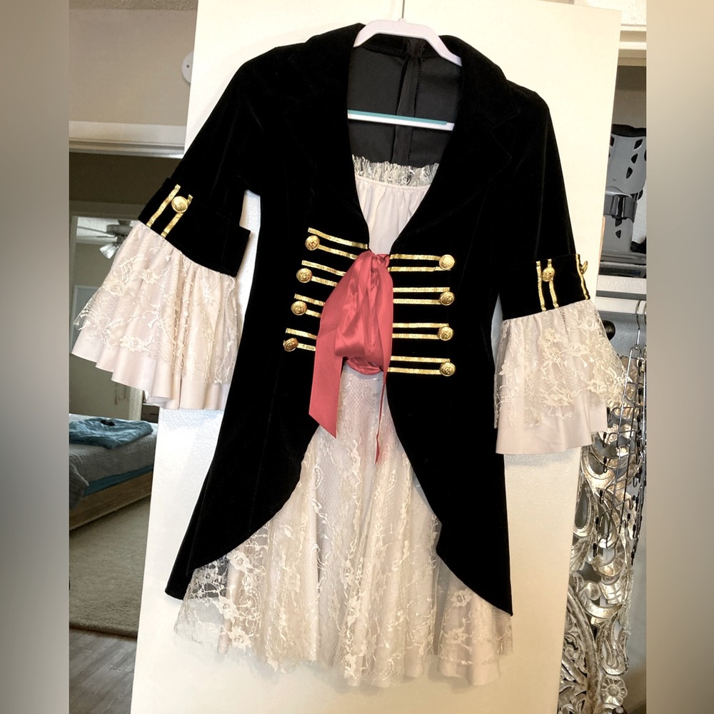 Leg Avenue Pirate Costume - Size L